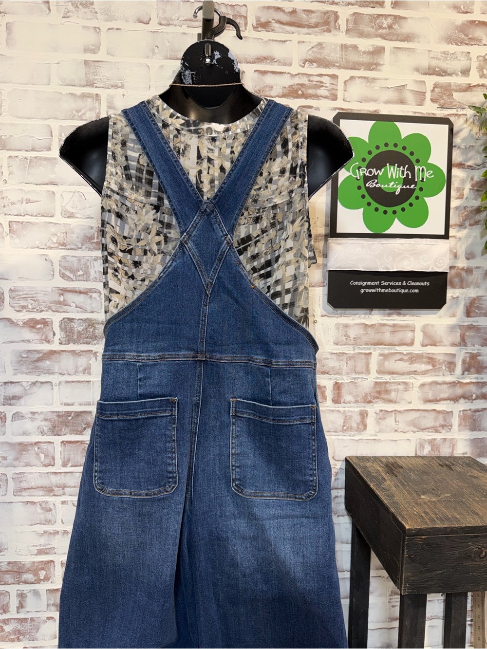 Women's Dark Blue Denim Overalls with Wide Legs Large/XL - Picture 3 of 10
